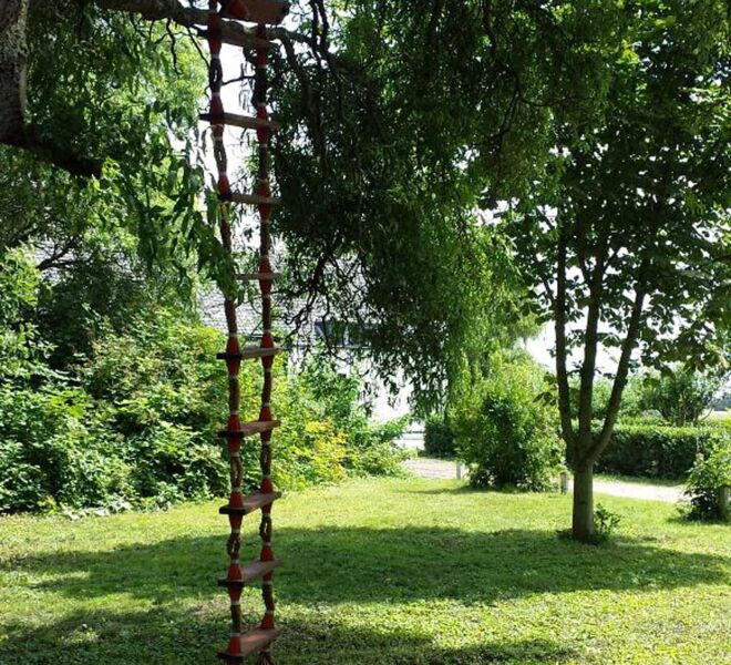 900x1480px-Tuin-Touwladder